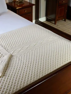 Outlet Casey Clan Aran Throw Clan Throws