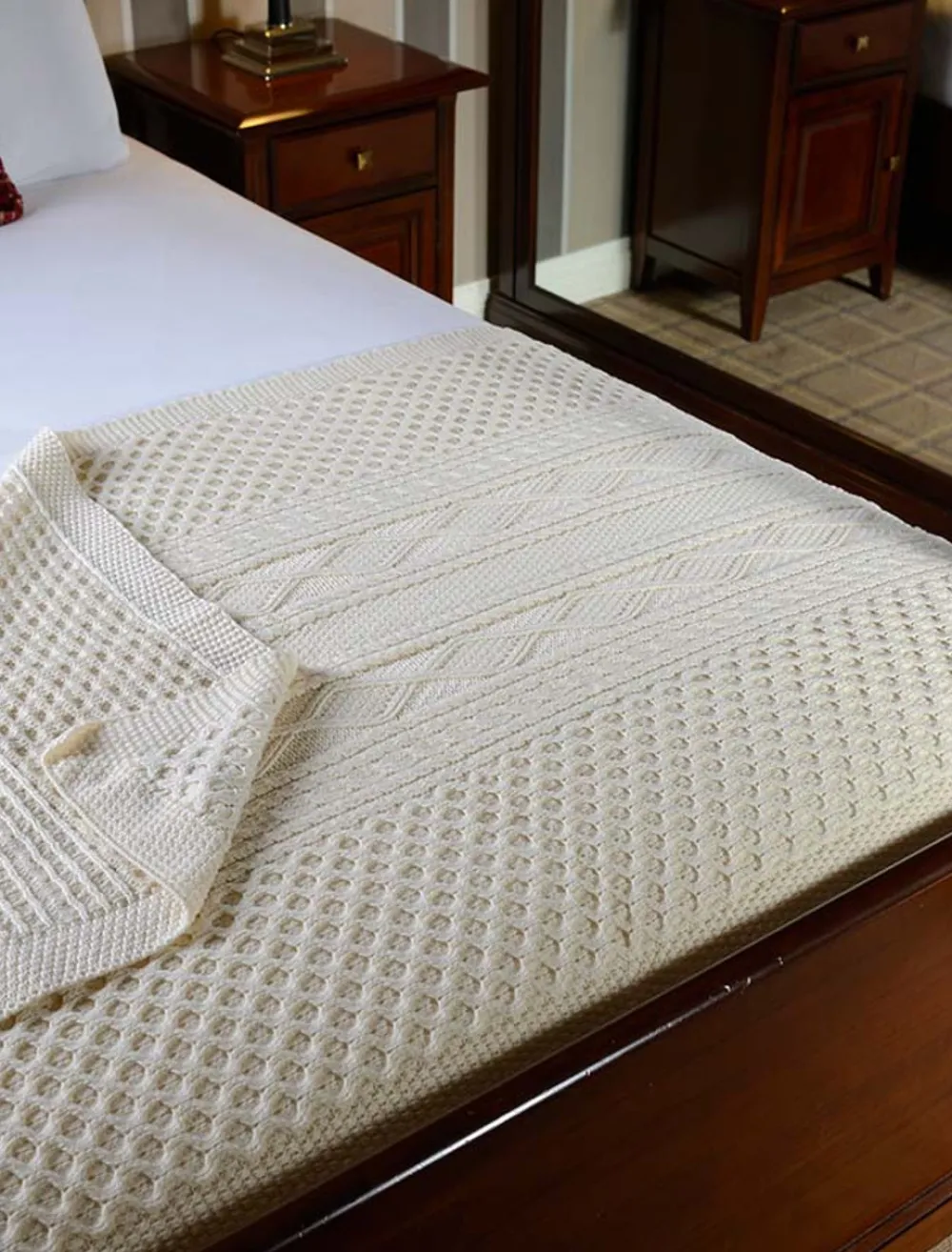 Sale Coughlan Clan Aran Throw Clan Throws