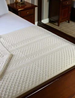 Discount Hughes Clan Aran Throw Clan Throws