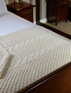 Discount Maguire Clan Aran Throw Clan Throws