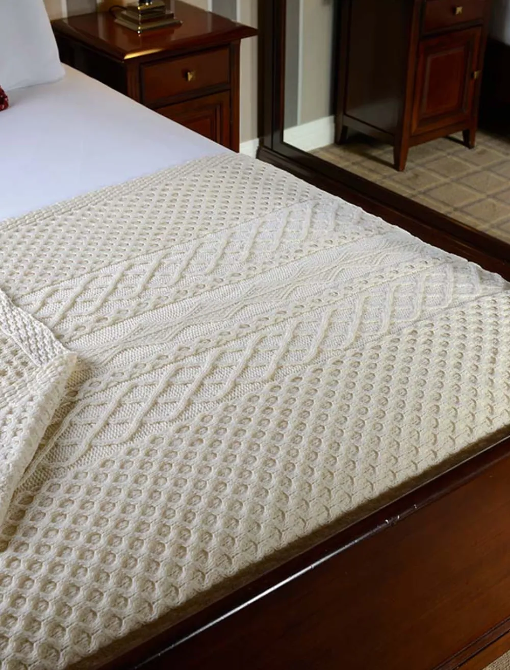 Fashion Maloney Clan Aran Throw Clan Throws