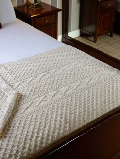 Sale O'Donnell Clan Aran Throw Clan Throws