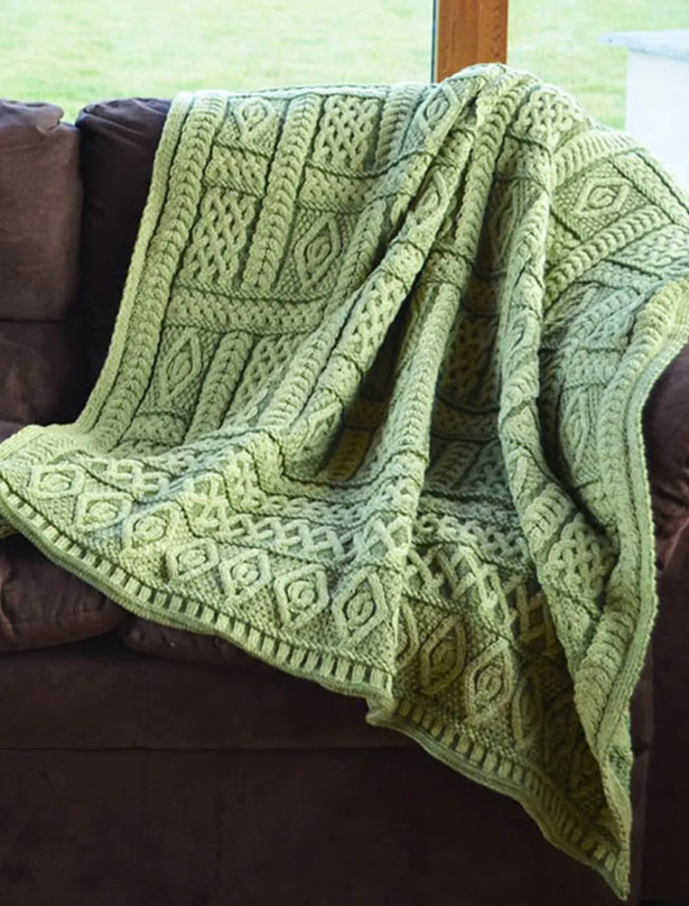 Outlet Two-Tone Aran Pleated Throw Knitted Wool Throws